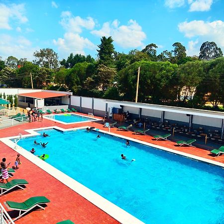 Super Break Hotel Kitale Zewnętrze zdjęcie